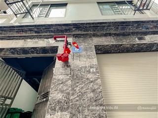 Ccmn quan hoa cg 126m² 7 tầng mt 6.8m tm 29 phòng dòng tiền 150tr/th giá 40tỷ nhu cầu thuê cao