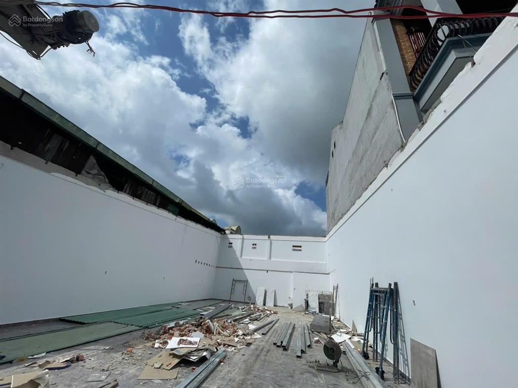 Bán lô đất xây biệt thự đường dương thị mười, quận 12. dt 10x18m giá 9,8 tỷ