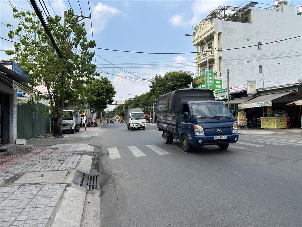 Nhà 2 lầu dt 4x23m mtkd đường dương thị mười (gần bệnh viện q12, chợ hạt điều) giá 11 tỷ