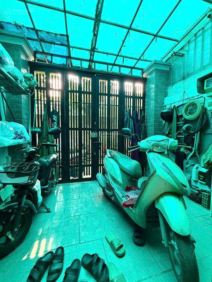 Nhà phố trệt lửng 3 lầu, 1 sẹc gần chợ hiệp thành dt 4x17m giá 5,35 tỷ