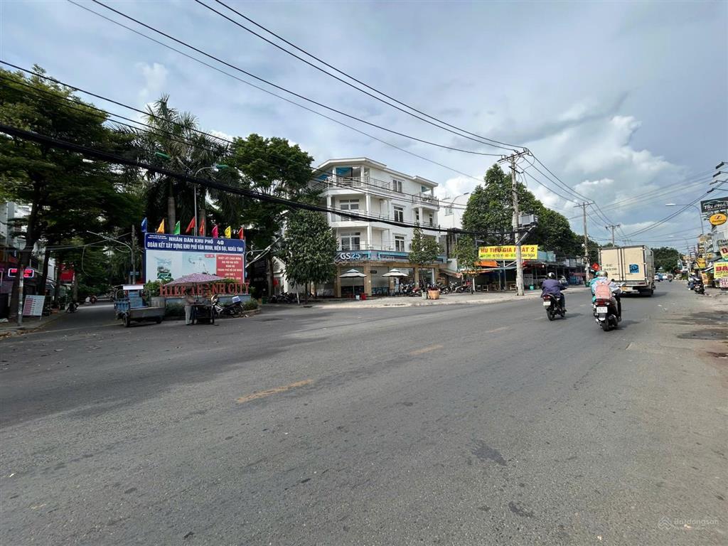 Nhà mtkd đường nguyễn thị búp (ngay cổng hiệp thành city) dt 5x18m 1 trệt 2 lầu giá 10,3 tỷ