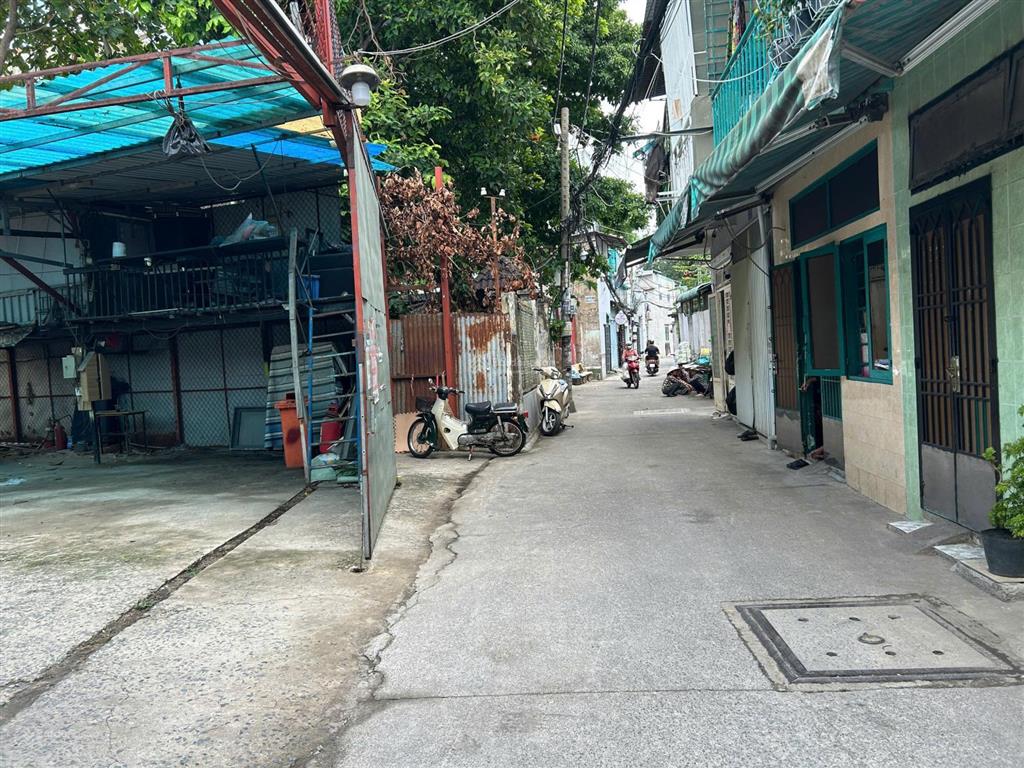 Bán nhà đường phan văn trị phường 7 gò vấp (ngay nhà hàng hương phố) dt 5x19m giá 10,2 tỷ