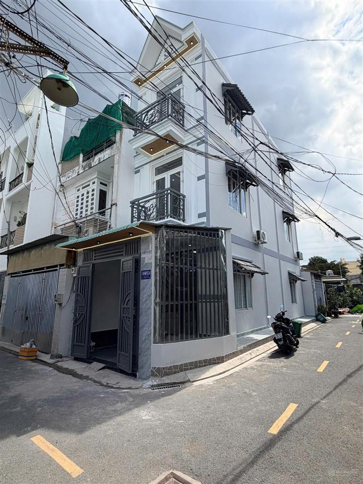 Căn góc thông thoáng 1 trệt 2 lầu tại lâm thị hố, phường tân chánh hiệp, giảm còn 4 tỷ 680 triệu