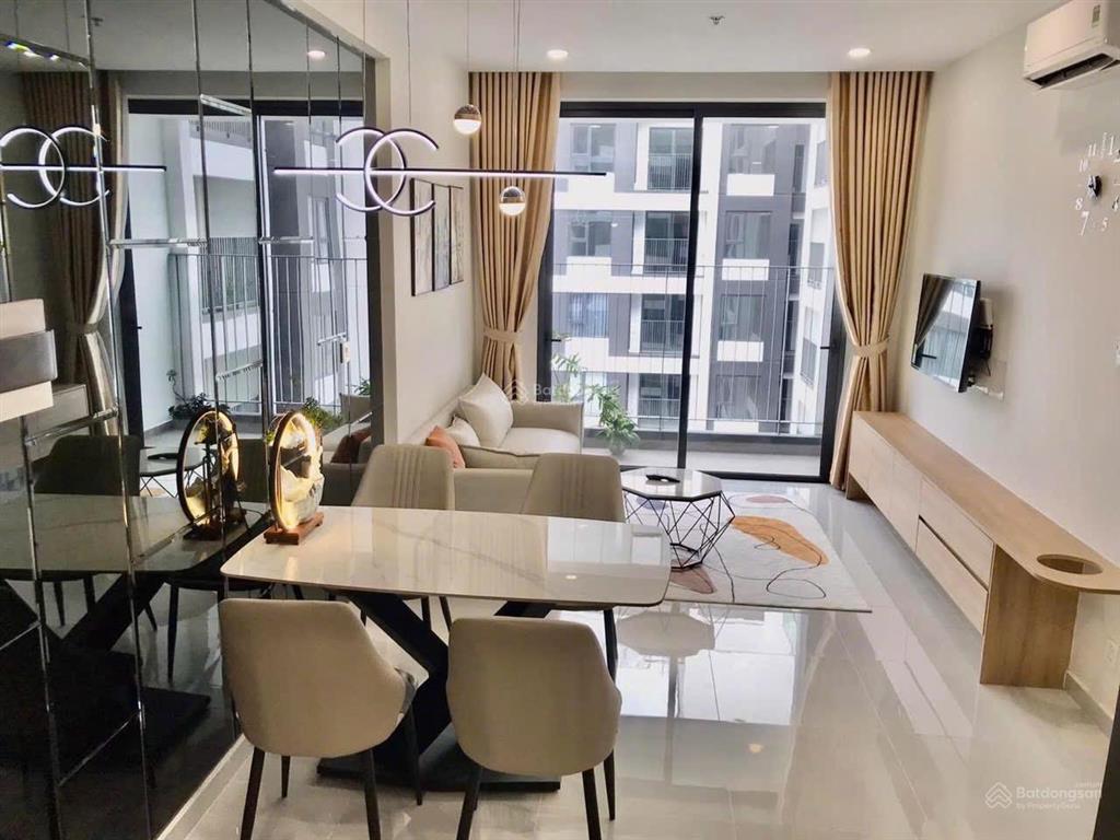 Cho thuê căn hộ 2pn emerald golf view , quốc lộ 13, đối diện vsip 1, cách aeon mall 5p đi bộ