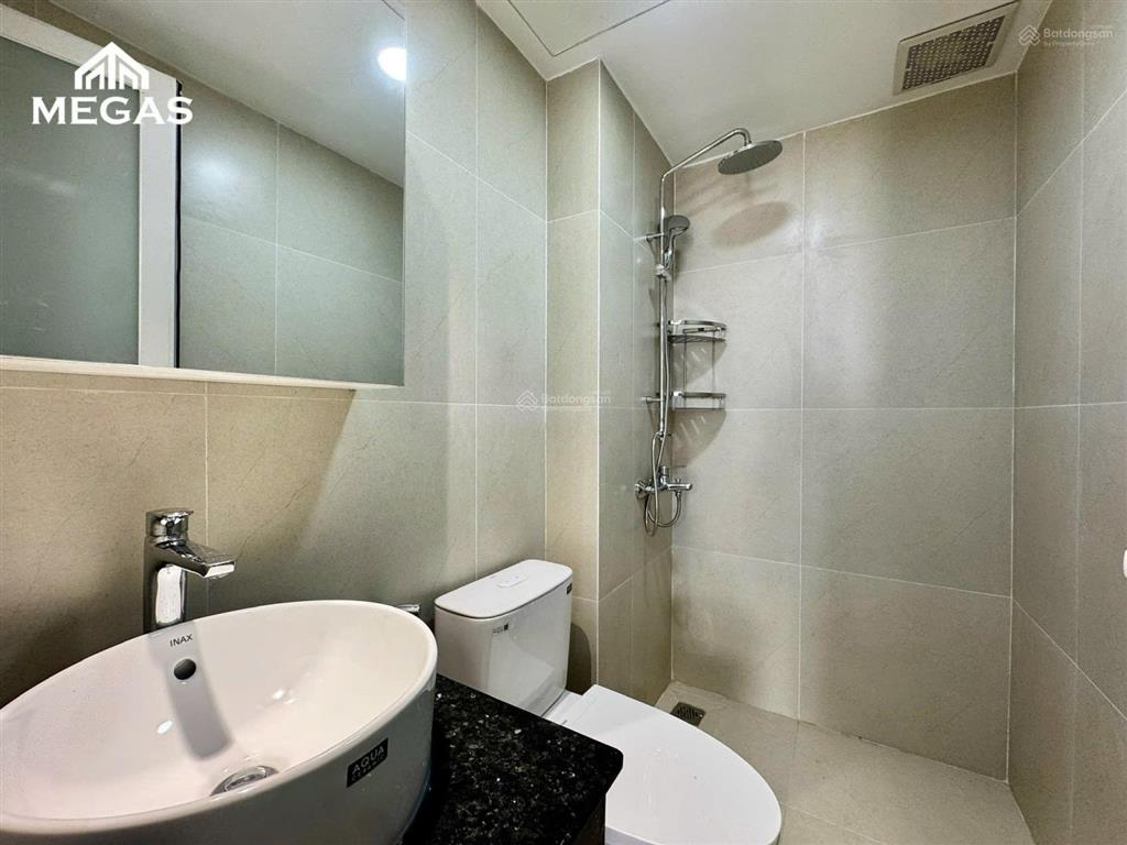 Căn hộ cao cấp  rộng 30m2  ban công  full nội thất  ngay ngã 6 gò vấp