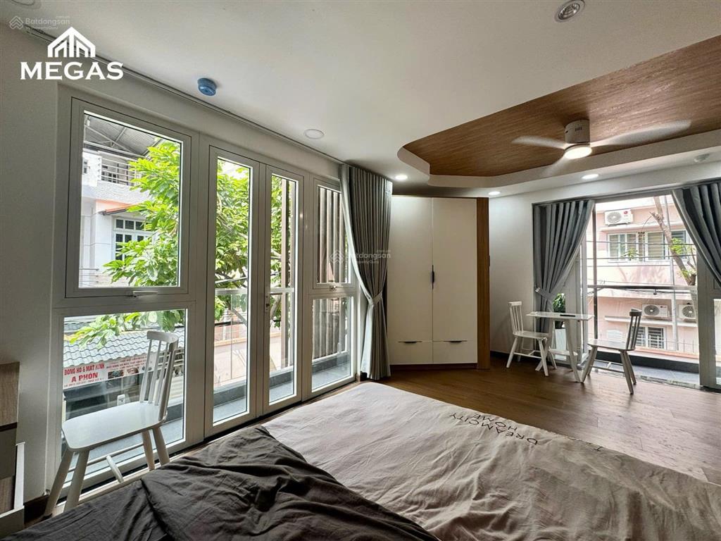 Căn hộ cao cấp  rộng 30m2  ban công  full nội thất  ngay ngã 6 gò vấp