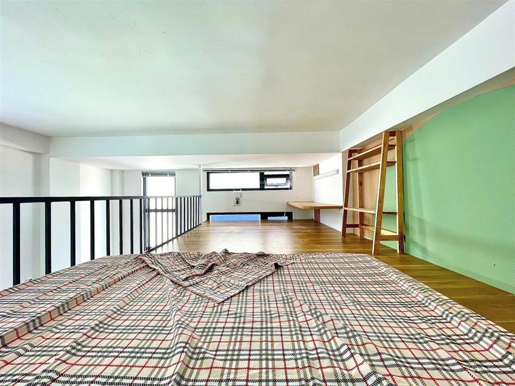Cho thuê phòng rộng 30m2  full nội thất  ngay gần đại học văn lang và đại học iuh