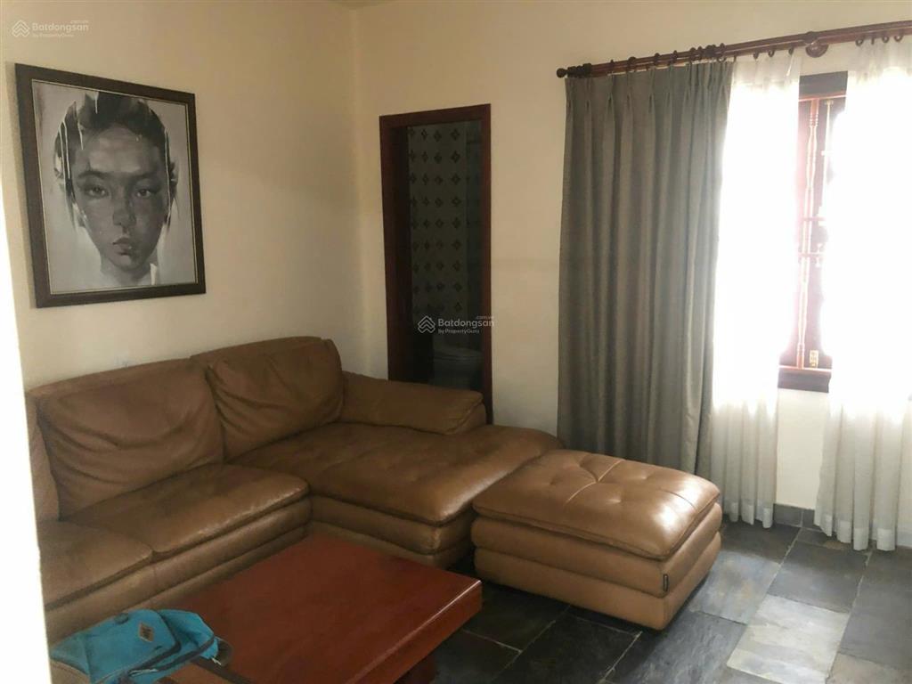 Siêu phẩm biệt thự vip lê văn sỹ, quận 3  dt 8 x 20  3 tầng  hđ thuê  80triệu/th  giá 36 tỷ