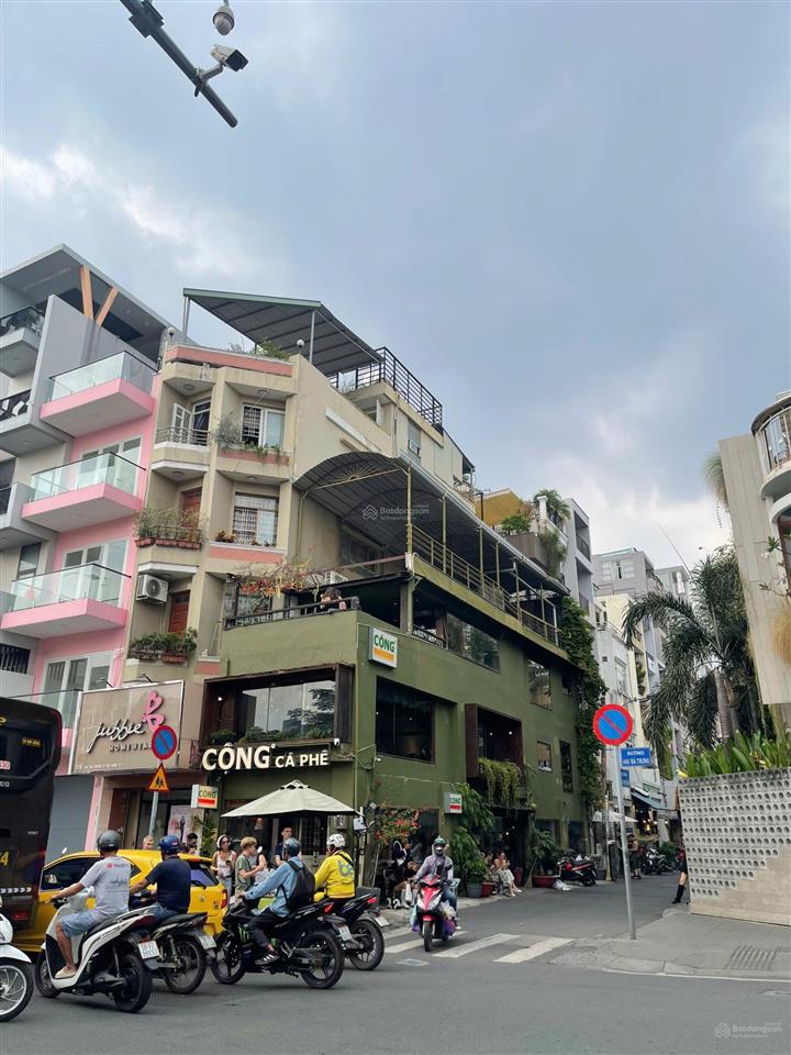 Cc bán nhà khan hiếm mt điện biên phủ  phan ngữ, quận 1  dt 5,8 x 18  4 tầng  giá chỉ 37 tỷ