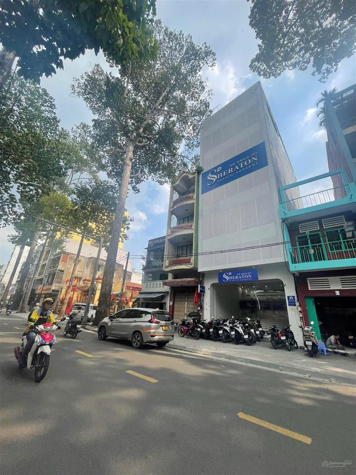Chú em bán nhà mt kinh doanh trần quang khải, quận 1  dt(4,6x18) 4 tầng  hđt 80triệu/thgiá 36tỷ