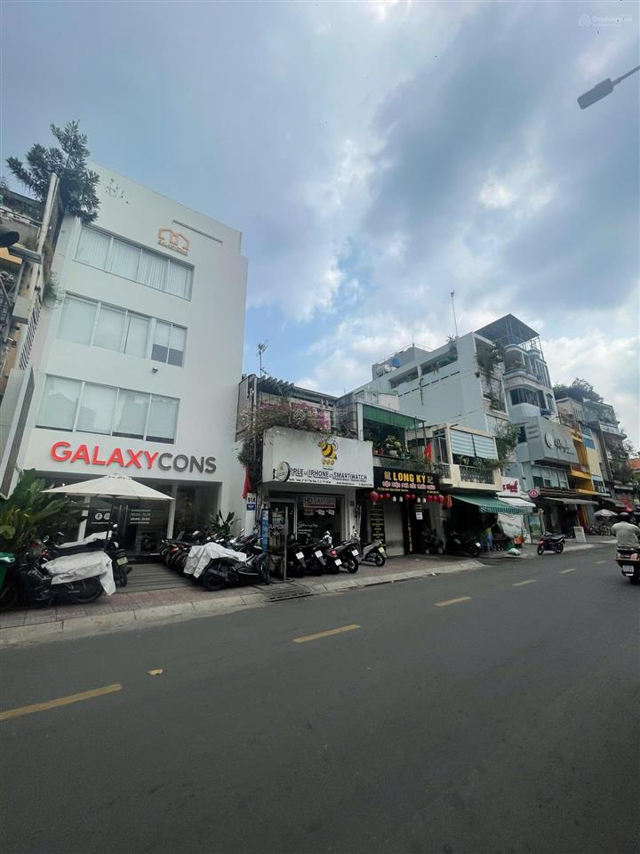 Chủ nhà bán định cư mt hai bà trưng, quận 3  dt(6,5 x 18) 4tầng  hđ thuê 99triệu/th  giá 43 tỷ