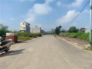 Chính chủ cần bán mảnh đất 500 triệu 82m2 trục chính đường thị trấn