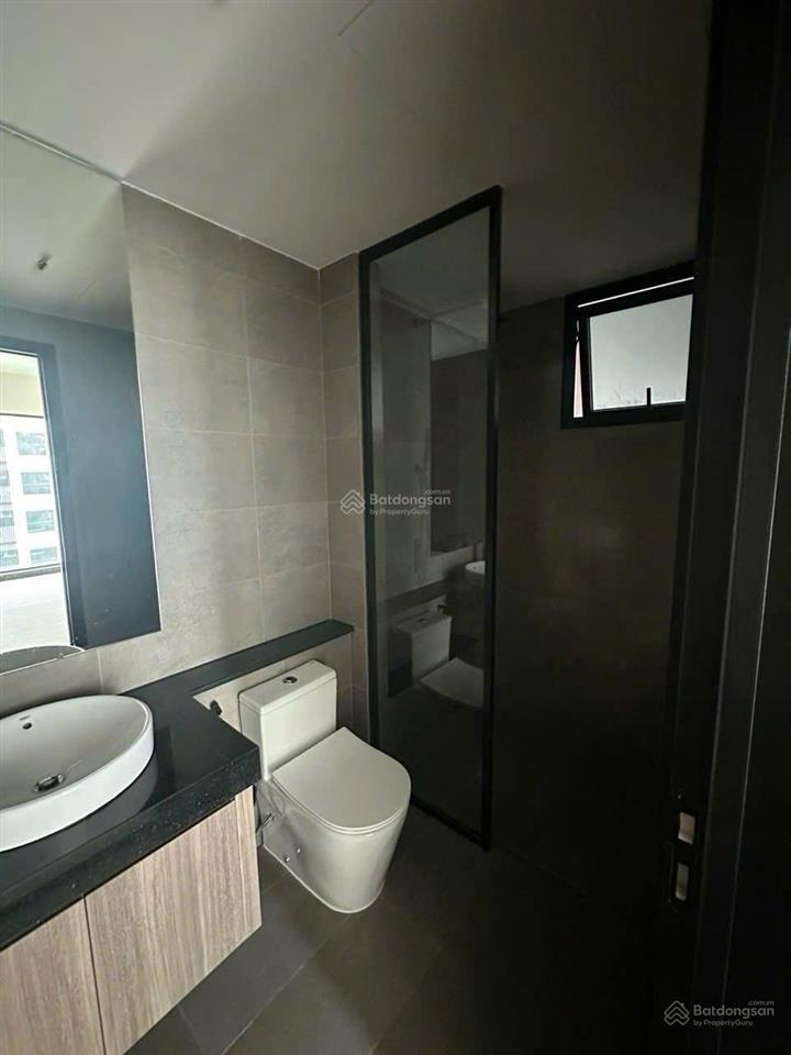 Cho thuê ch 1pn, 1wc tại de la sol, quận 4, 18triệu, 68m2