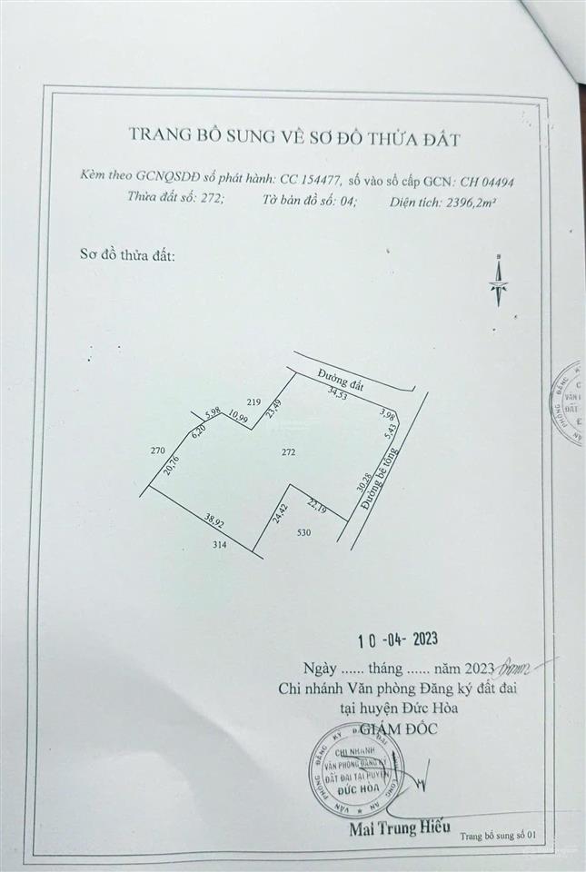 Đất 2 mặt tiền 2396.2m2, giá 2tỷ850 tỉnh long an