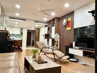 Bán gấp căn hộ 3pn 2wc 93m2 full nội thất sổ sẵn, giá đầu tư đ/c rivera park 69 vũ trọng phụng