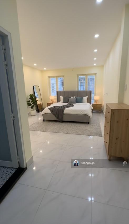 Bán nhà trần quang diệu  trường sa quận 3, 67m2 ngang lớn 4.7m, sát mặt tiền  8.9 tỷ