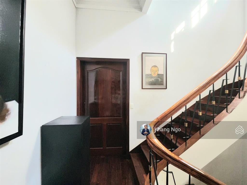 Bán biệt thự cổ phố võ thị sáu q.3, 340m², ngang lớn 16m, góc trương định gần thành uỷ hcm  168 tỷ