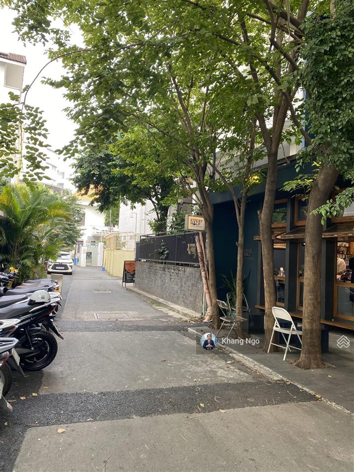 Bán biệt thự cổ phố võ thị sáu q.3, 340m², ngang lớn 16m, góc trương định gần thành uỷ hcm  168 tỷ