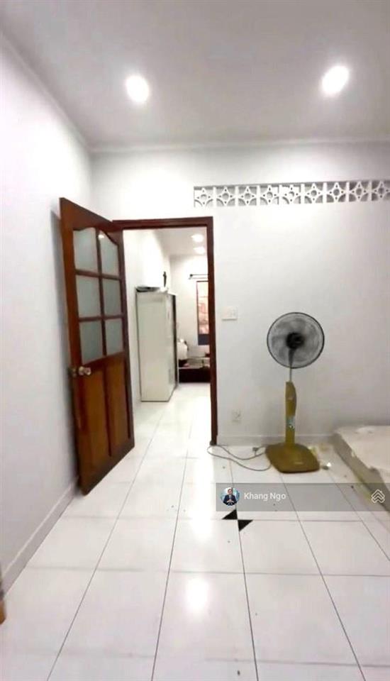 Bán nhà cách mạng tháng tám quận 3 đối diện tòa nhà viettel, 65m² ngang 4.3m  7.7 tỷ