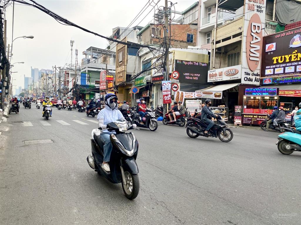 Cách mạng tháng 8, q3  55m2, ngang 3.6m  5.9 tỷ (sổ vuông)