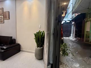 Khu vip phan xích long 40m² full nội thất, ở ngay  giá tốt 6.35 tỷ | gần trường sa, bv hoàn mỹ