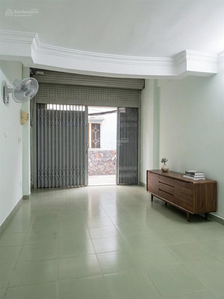 Tôi cần bán nhà lầu 4 tầng quận 3, 38m2, ngang lớn, sát mặt tiền điện biên phủ  7.5 tỷ