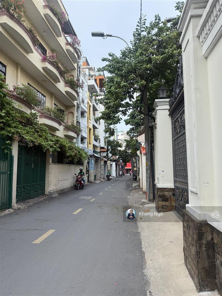 Bán nhà quận 3 nguyễn văn mai  hai bà trưng 61m2, 4 tầng chắc chắn, sát ô tô  chỉ 8.5 tỷ