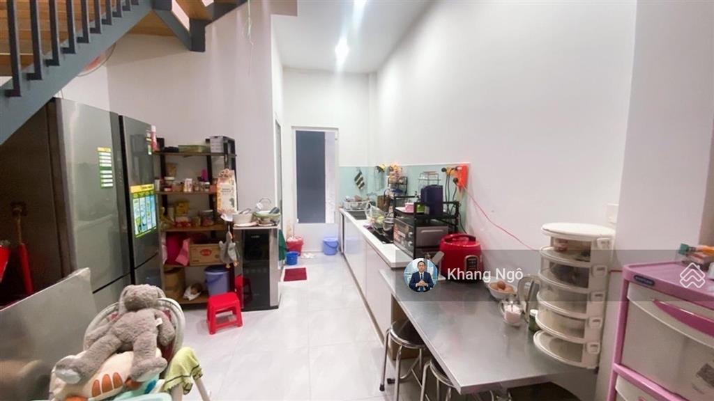 Hẻm ô tô lê văn sỹ 57m2 (trước nhà 67m)  2 tầng 3pn, an ninh  chỉ 8.5 tỷ