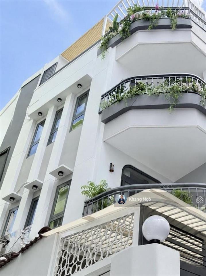 Nhà mới 4 tầng full nội thất đẹp 50m2 đường cô giang (sát tân định q1)  9,5 tỷ