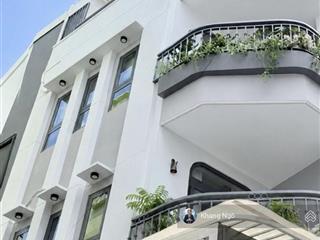 Nhà mới 4 tầng full nội thất đẹp 50m2 đường cô giang (sát tân định q1)  9,5 tỷ