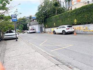 Cho thuê lô đất 2 mặt tiền võ trường toản thảo điền