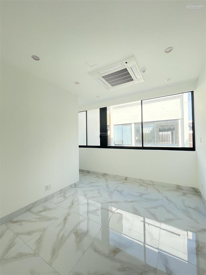 Nhà phố căn góc gần khu weyyo siêu đẹp the global city