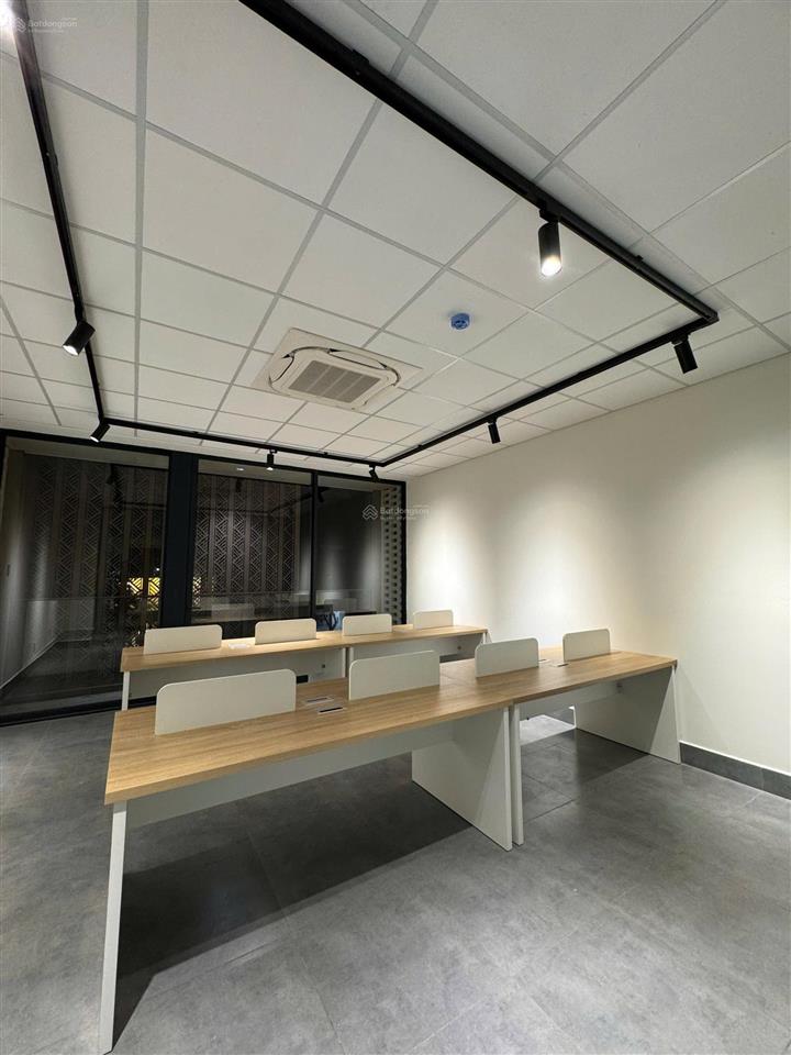 Cho thuê văn phòng setup sẵn tại global city