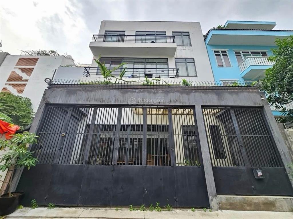 Cho thuê biệt thự thiết kế mở thảo điền, quận 2