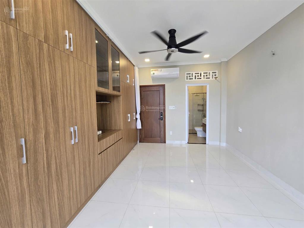 Cho thuê nhà mặt tiền đường số 9 thảo điền