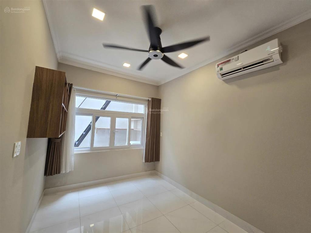 Cho thuê nhà mặt tiền đường số 9 thảo điền