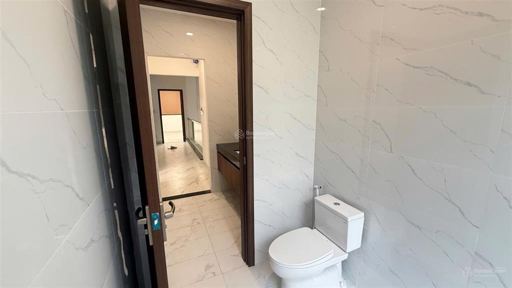 Cho thuê nhà phố soho global city đường n3d