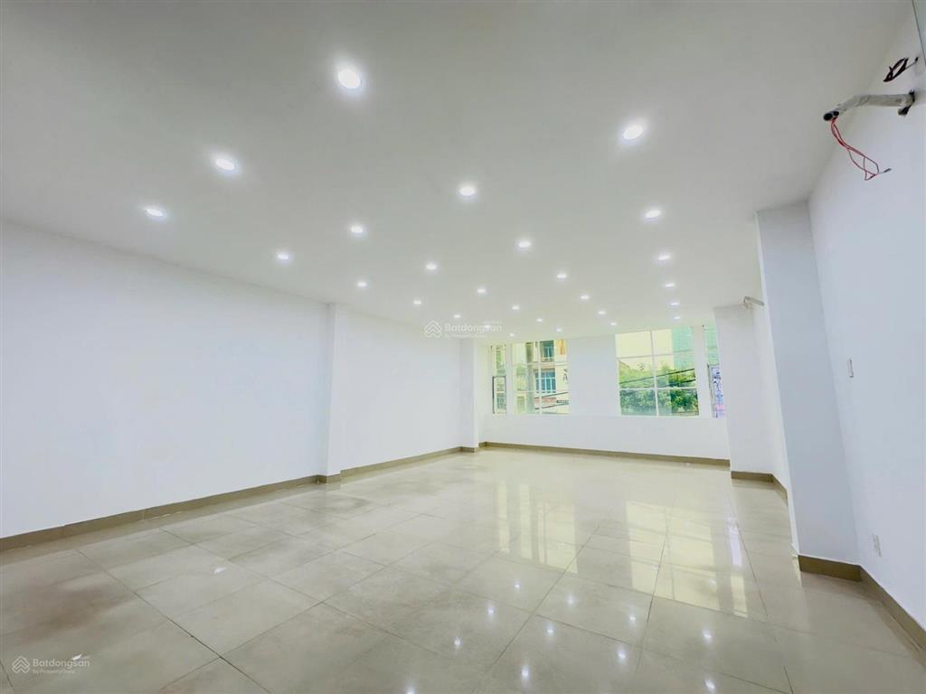 Bán nhà 3 tầng mặt tiền tôn đức thắng