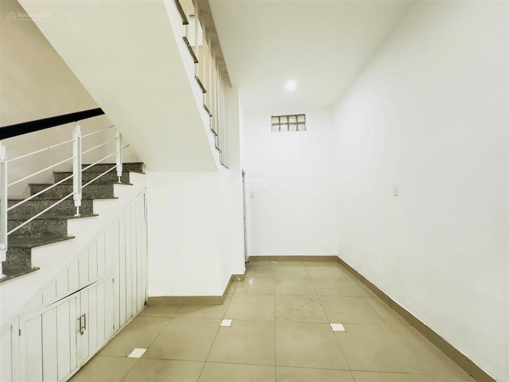 Bán nhà 3 tầng mặt tiền tôn đức thắng