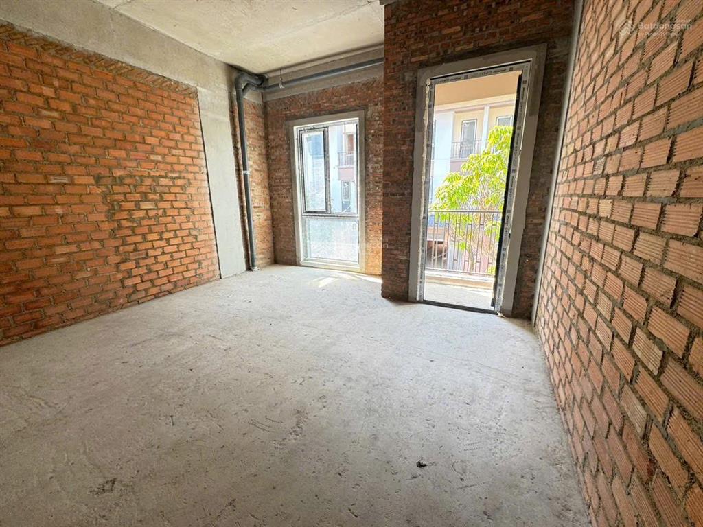 Chủ cần tiền bán gấp căn lk góc vinhomes pearl bay cạnh công viên  hồ bơi chỉ 11.3 tỷ  63m2