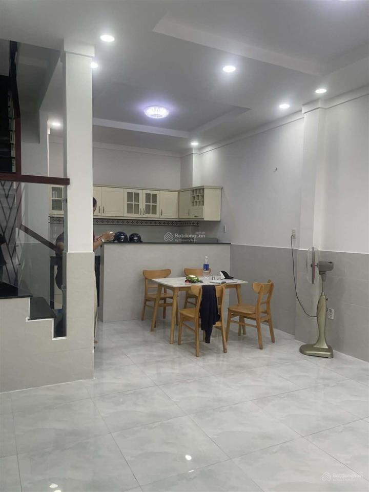 Bán nhà riêng đường số 8 gò vấp 40m2 giá nhỉnh 5tỷ (tl)