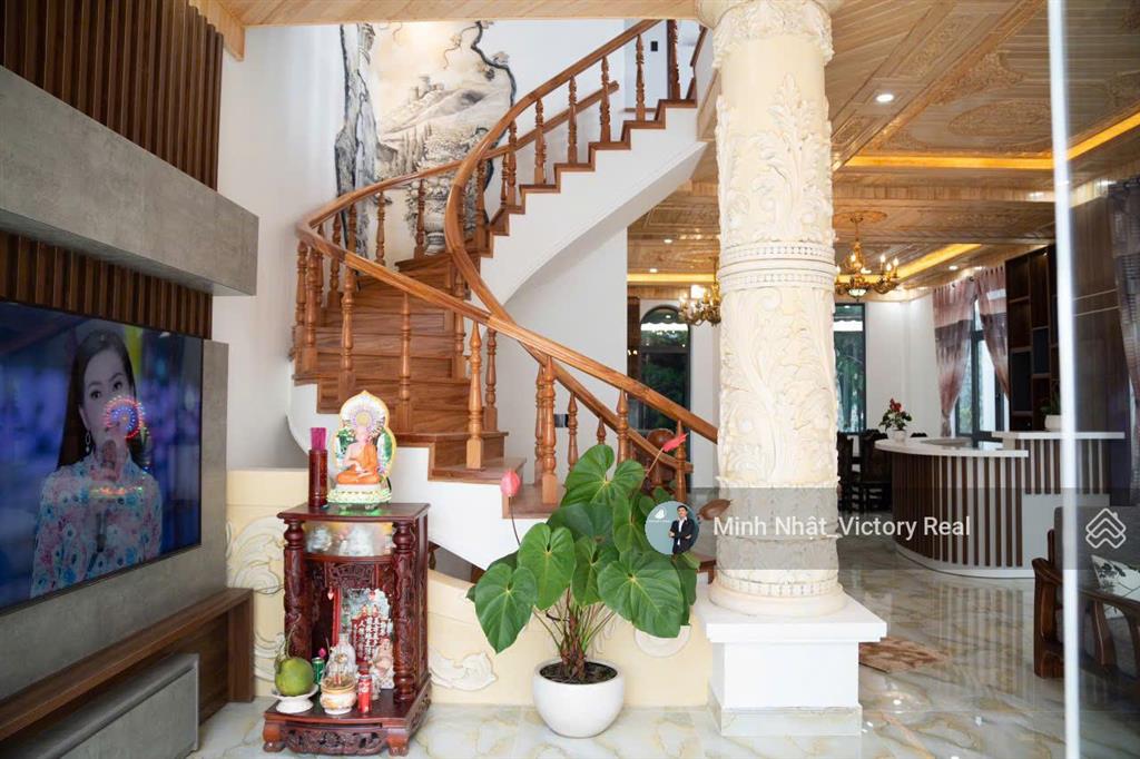 Giảm mạnh 28 tỷ còn 23 tỷ khách sạn diện tích sàn 576m2 đà lạt