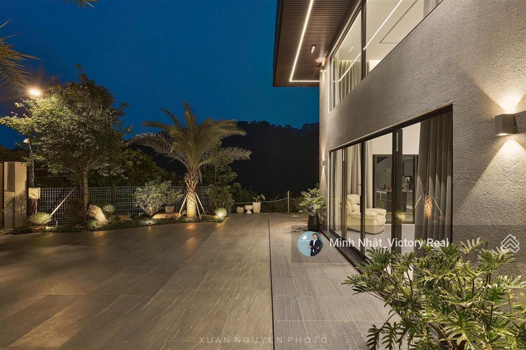 Chủ ngộp, bán nhanh villa sân vườn 1124m2, chỉ 14 tỷ, p. 4, đà lạt