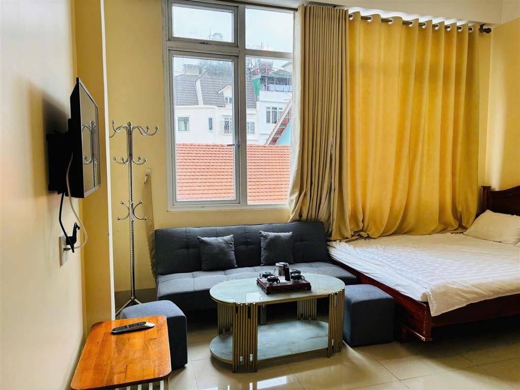Bán khách sạn trung tâm đà lạt, 13 phòng, có thang máy, cách chợ đêm đà lạt 400m
