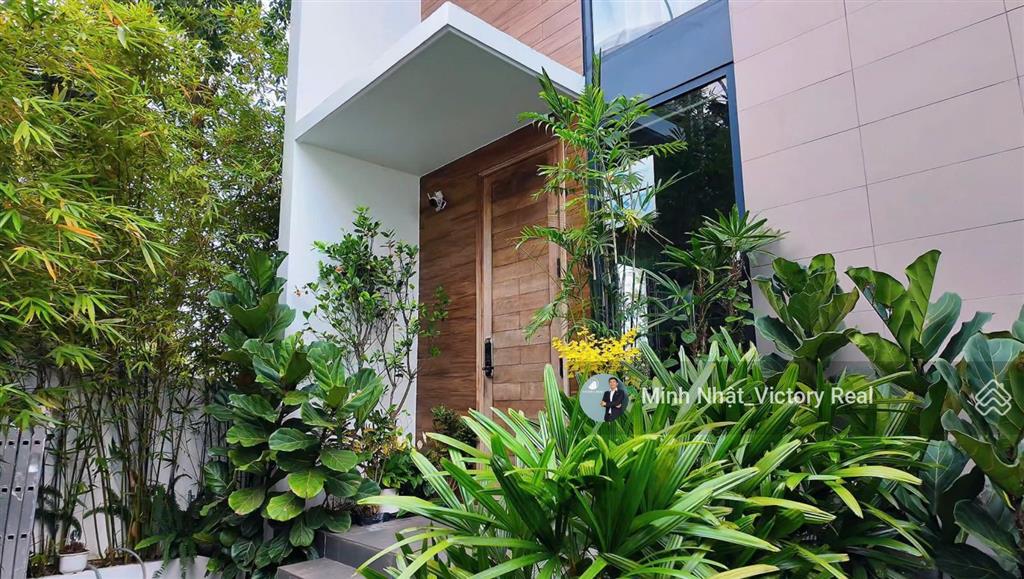 Bán villa đà lạt nơi của sự bình yên, hùng vỹ với những góc view triệu đô tại trung tâm đà lạt