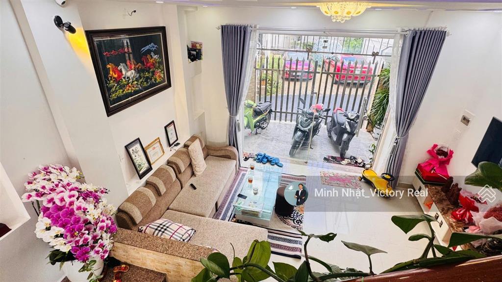 Giảm sâu bán gấp nhà đà lạt đẹp, xây kiên cố, giá tốt, gần trường đại học đà lạt