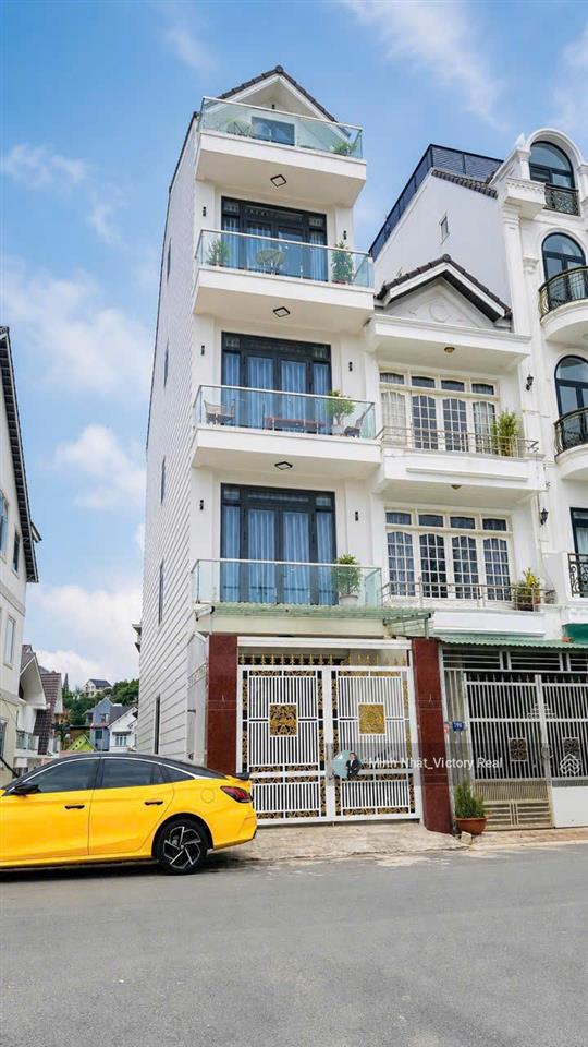 Bán khách sạn 3 mặt tiền đã hoàn công, 9 phòng kd, mặt tiền tô hiến thành