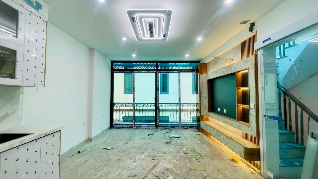 Phân Lô Ô tô Tránh Nguyễn Khánh Toàn, Cầu Giấy - 55m x 7T Thang Máy, MT4m, Gara, 26,7 Tỉ
