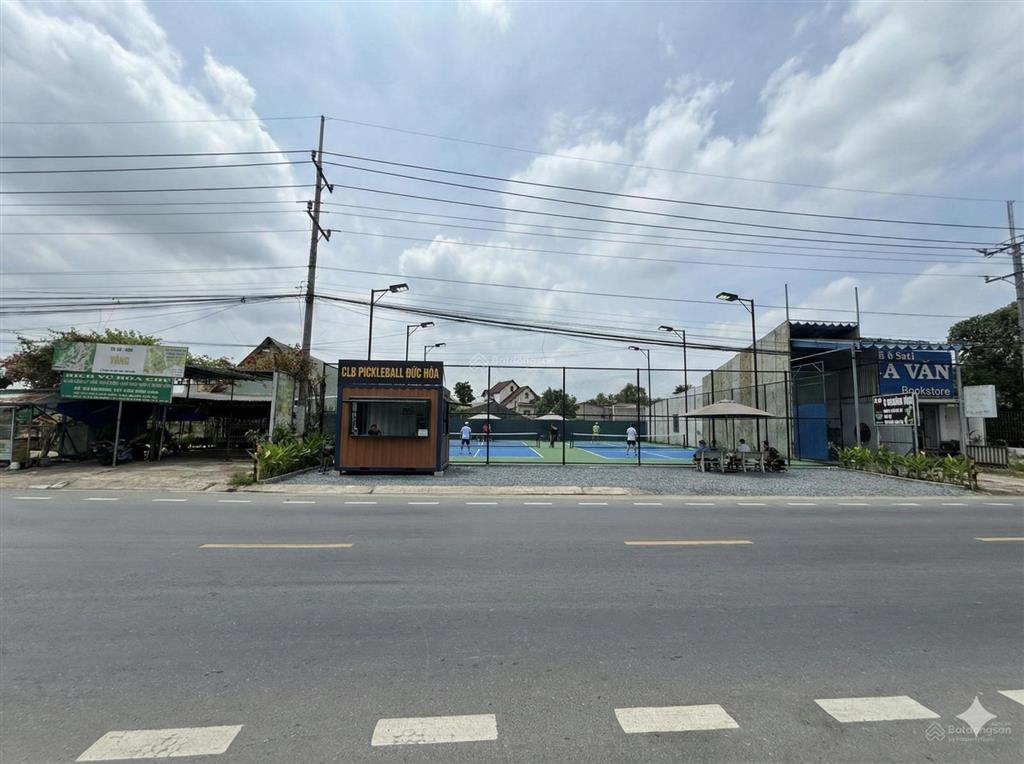 Bán gấp đất mặt tiền đường 823 tây ninh (long an cũ) ngang 5m gần 300m2 chỉ 5 tỷ đồng