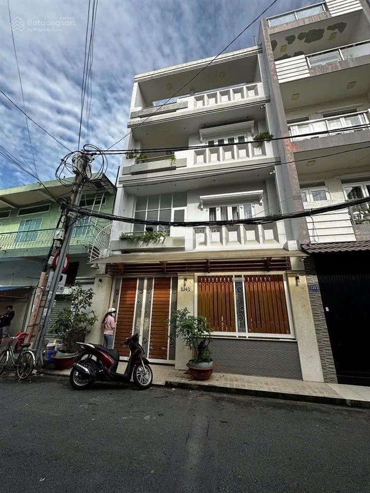 Bán nhà mặt tiền cách mạng tháng 8, 85.3m2 ,24,5t có thương lượng